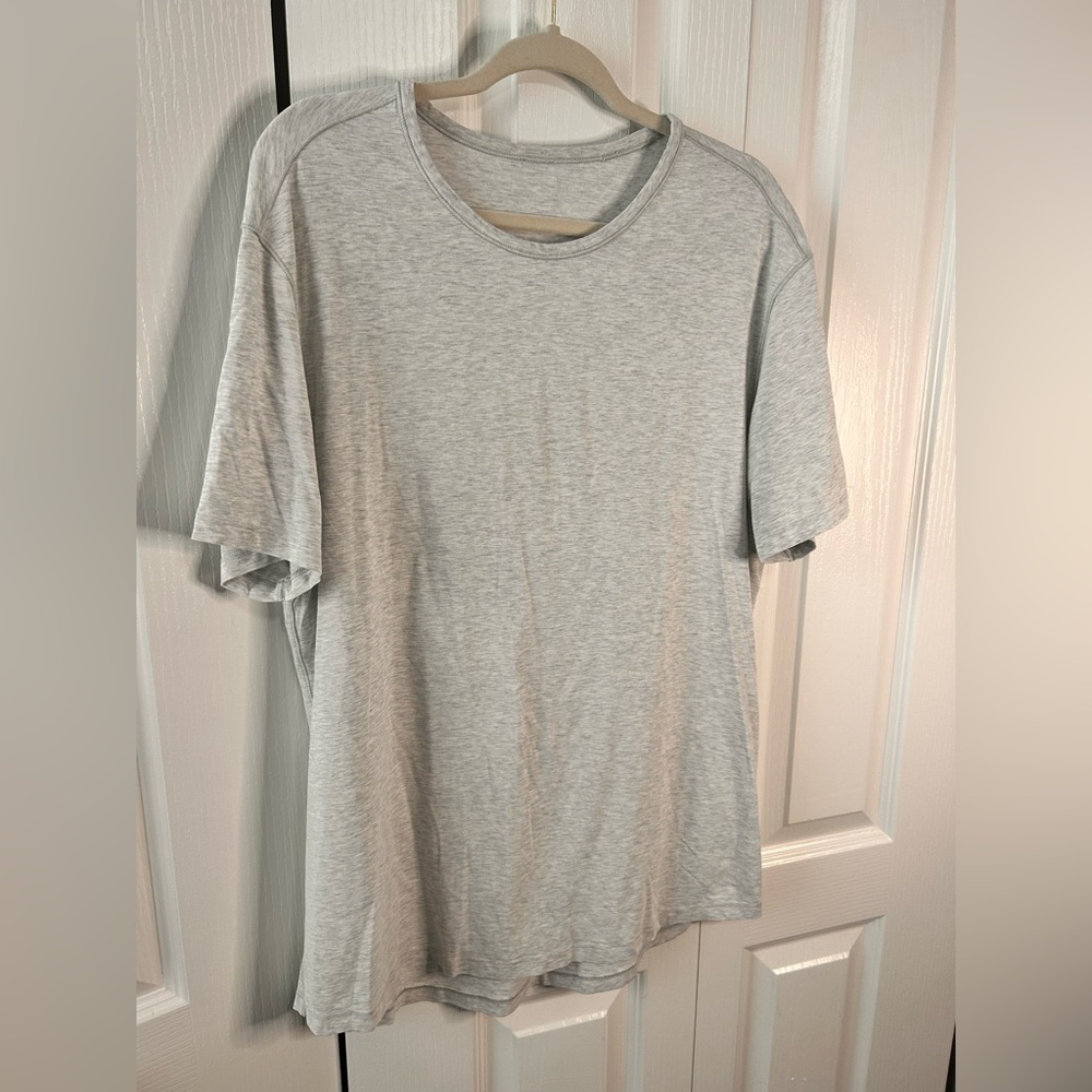 Lululemon Men's Crew Neck Soft Jersey T-Shirt - Light Gray Size XL Lightweight - Picture 2 of 4